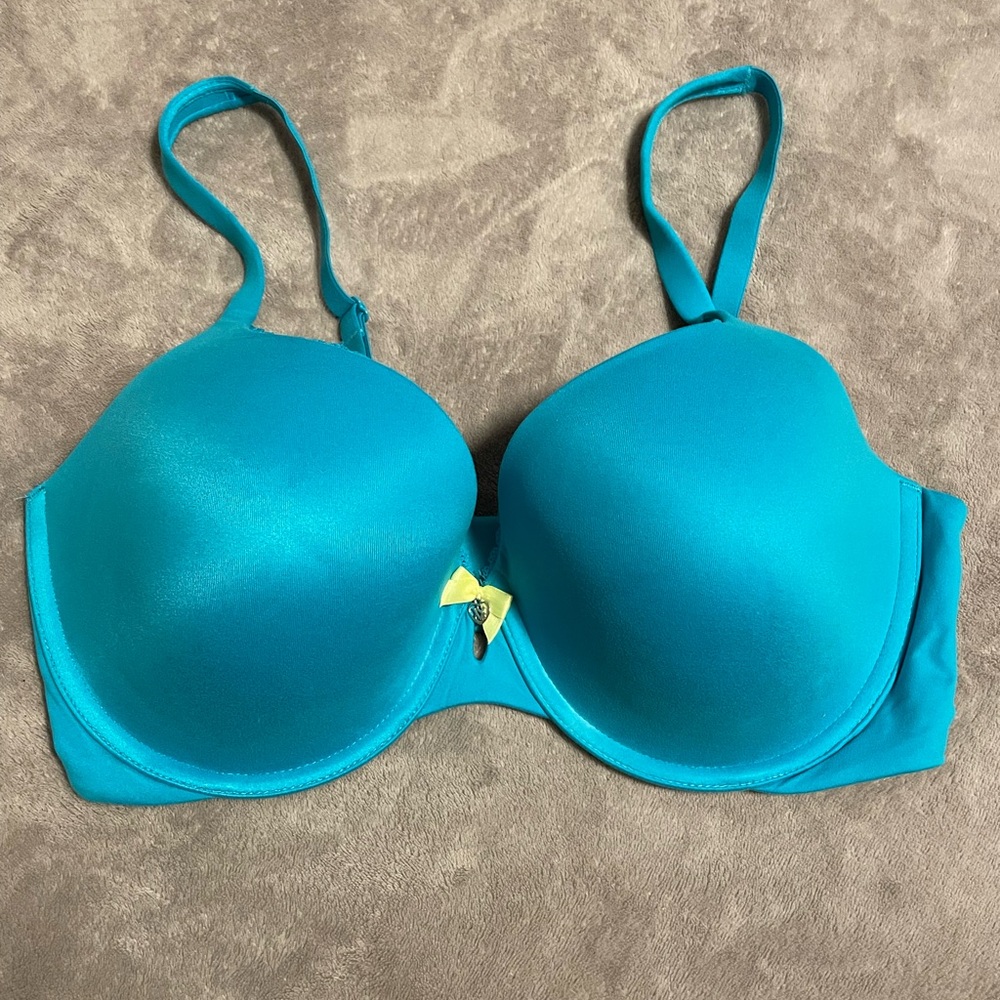 Victoria’s Secret bra